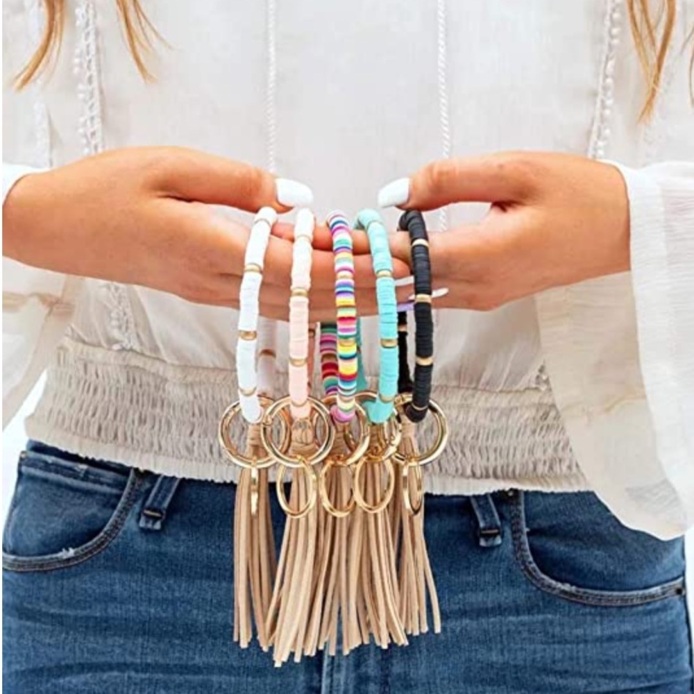 Boho Preppy Gold Beaded Tassel Keychain Bracelet - Picture 2 of 11